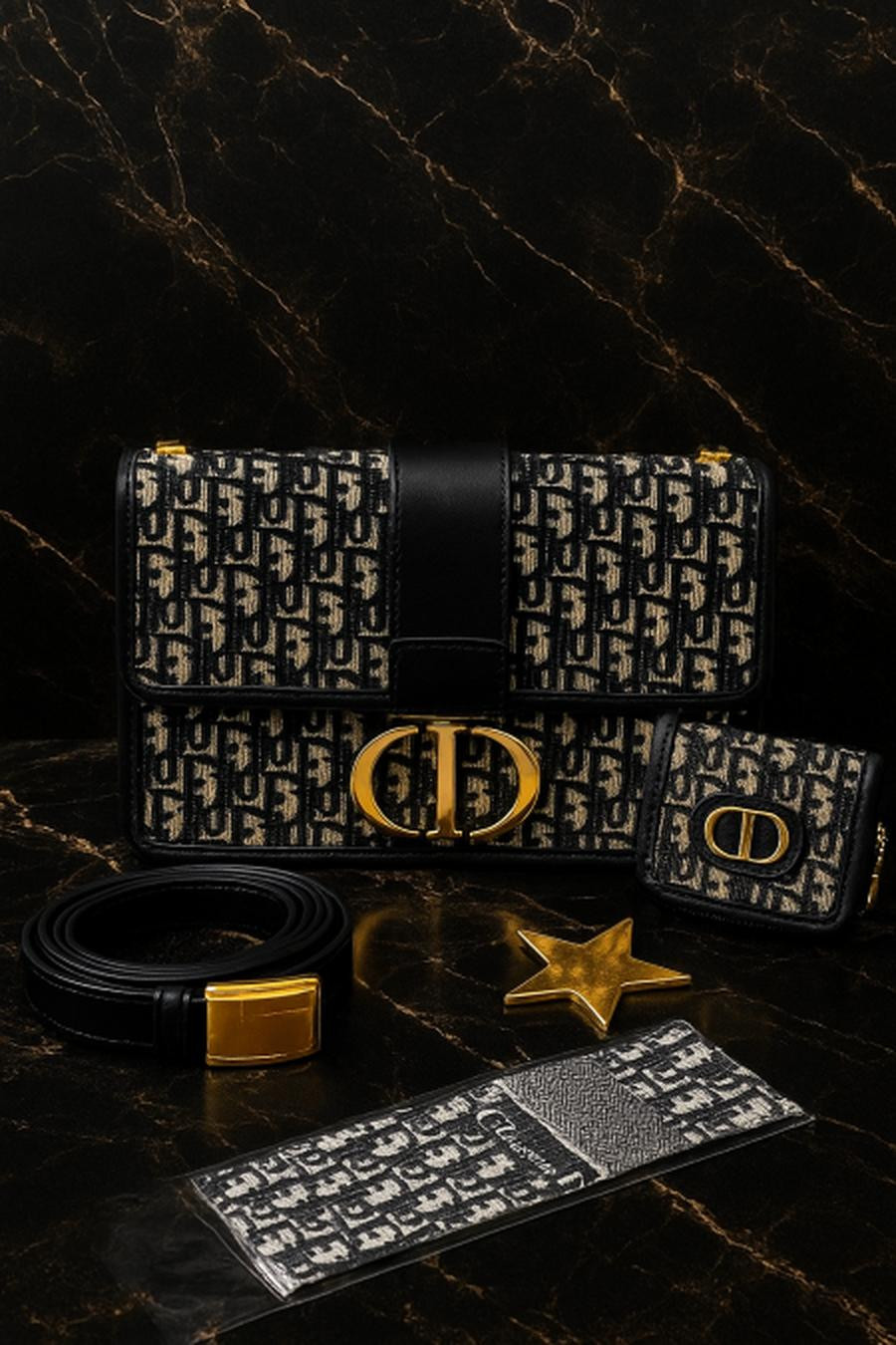 Dior package consisting of four pieces