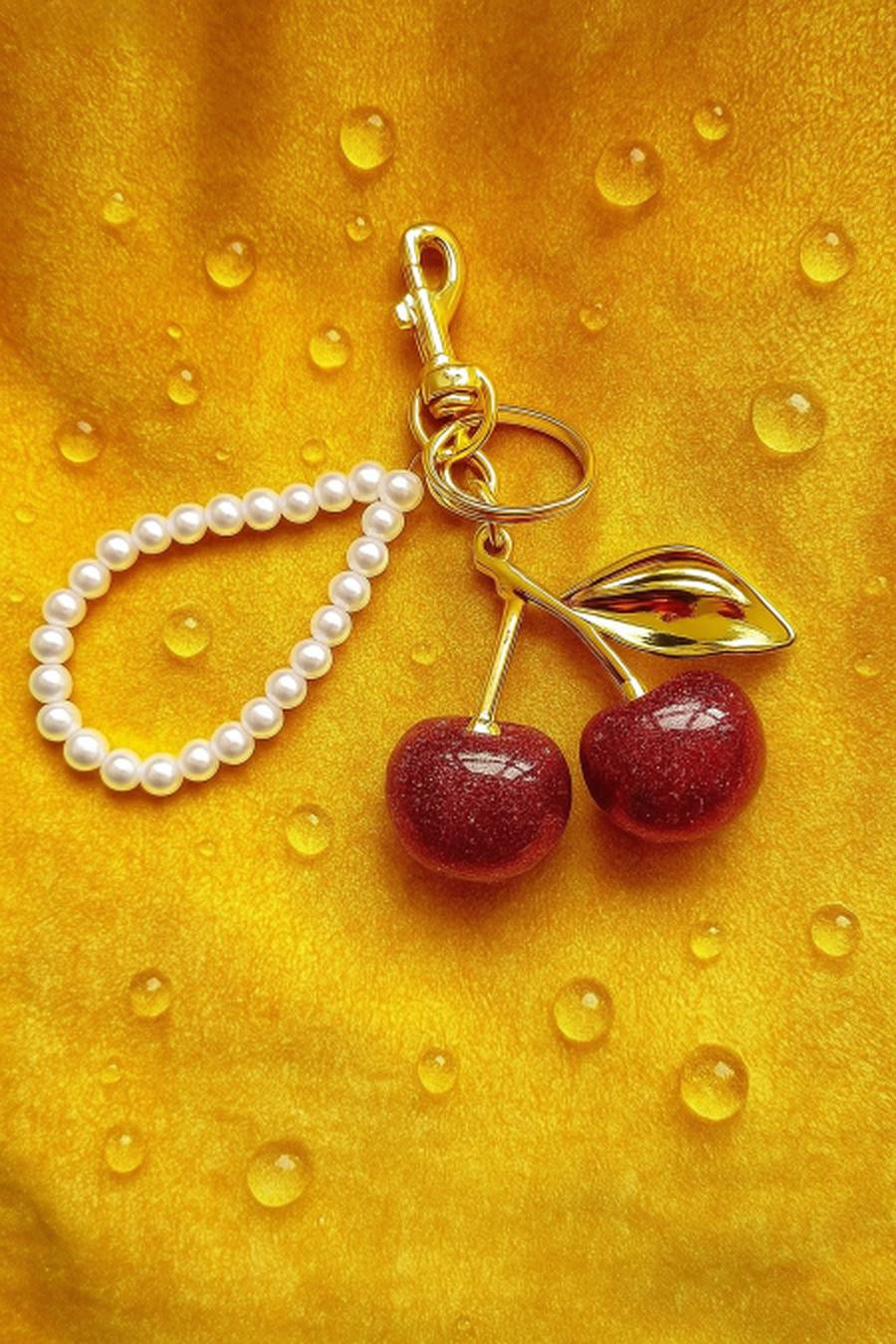 Cherry with gold
