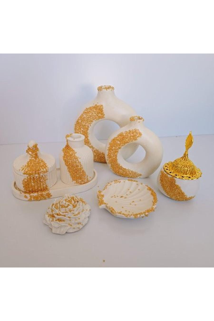 7-piece decorative set