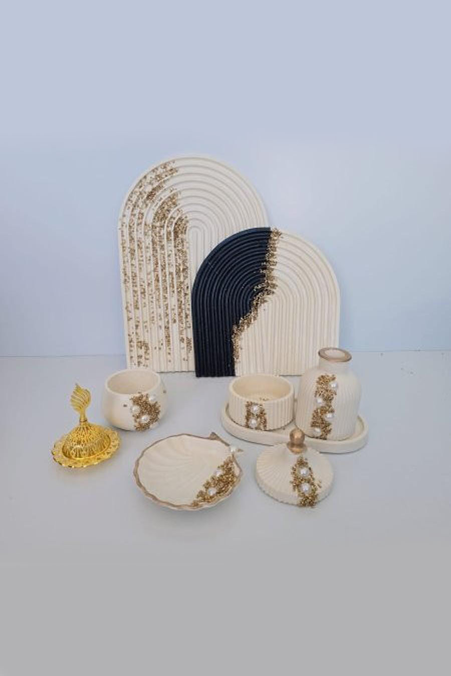 6-piece decorative set
