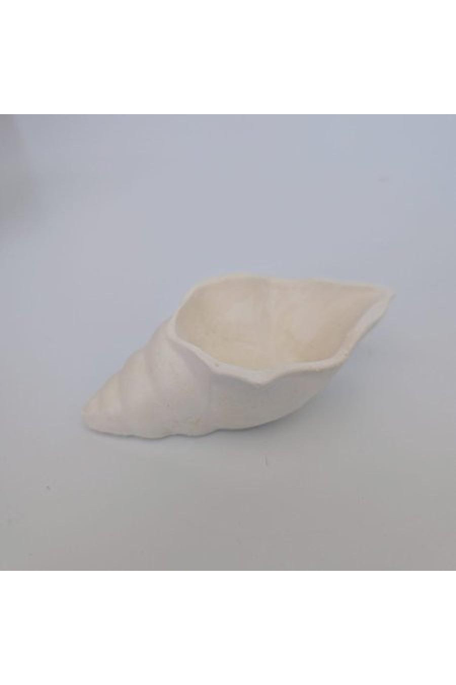 Handmade shell-shaped masterpiece