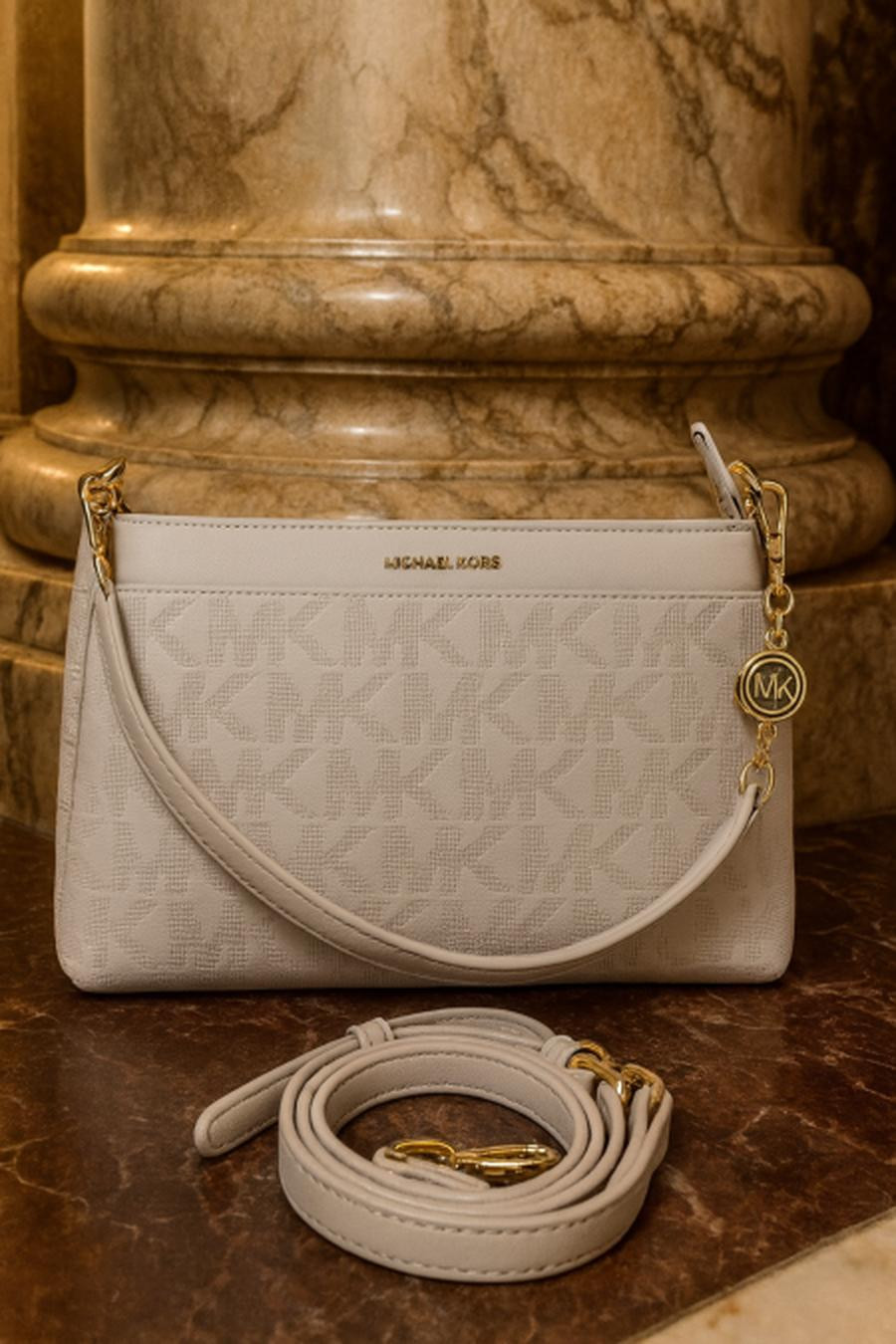 Michael Kors bag, base 29 cm, height 19 cm