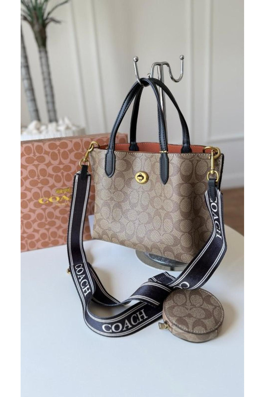 Bag - Coach / including company box (practical size)